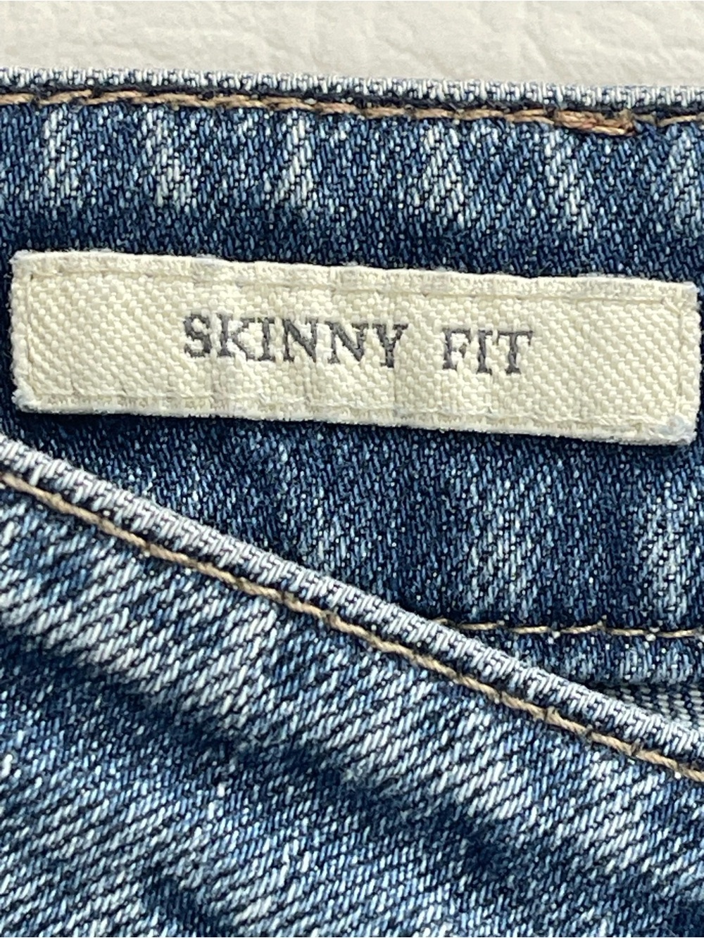 Brunello Cucinelli Skinny Fit Jeans IT 46 Made In Italy Button Fly Stretch Denim - Picture 13 of 15